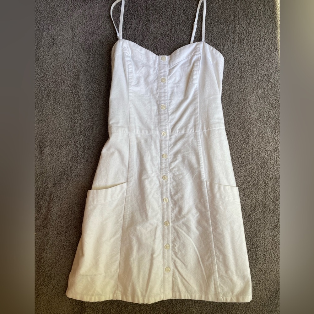 Abercrombie white dress pockets NWT size M